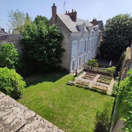 Demeure Des Cordeliers Avec Parking Prive Bed & Breakfast Blois Exterior photo