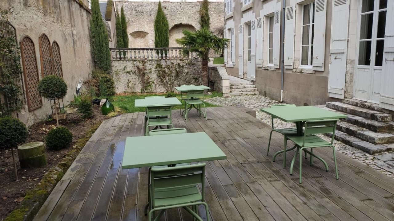 Demeure Des Cordeliers Avec Parking Prive Bed & Breakfast Blois Exterior photo