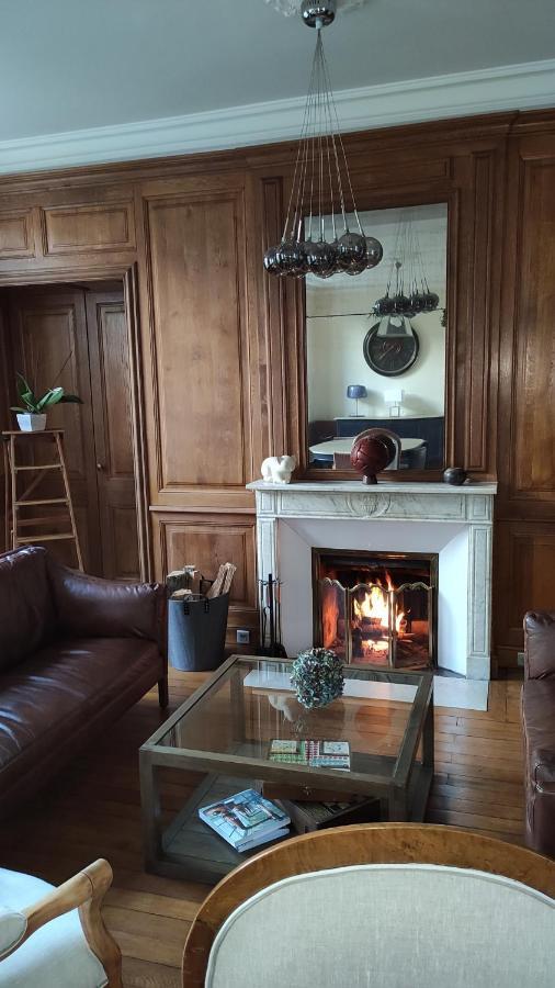 Demeure Des Cordeliers Avec Parking Prive Bed & Breakfast Blois Exterior photo